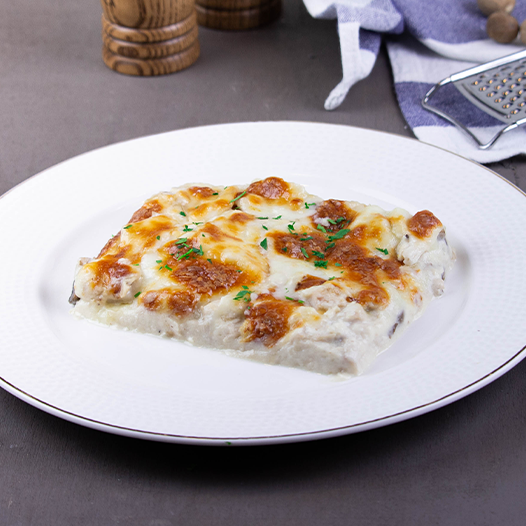 Fırında Beşamel Soslu Mantarlı Tavuk