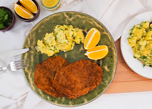 Viyana Usulü Şnitzel ve Patates Salatası 